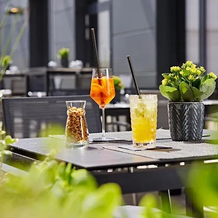 Hotel Legere 4*