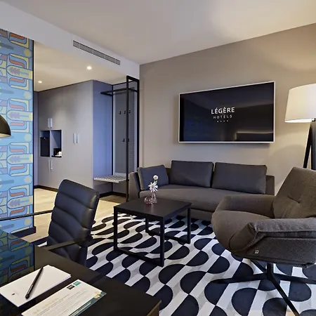 Legere 호텔 4*